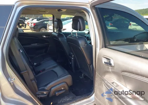 2017 Dodge Journey Crossroad Plus z USA, uszkodzony, nr VIN 3C4PDCGB7HT546269